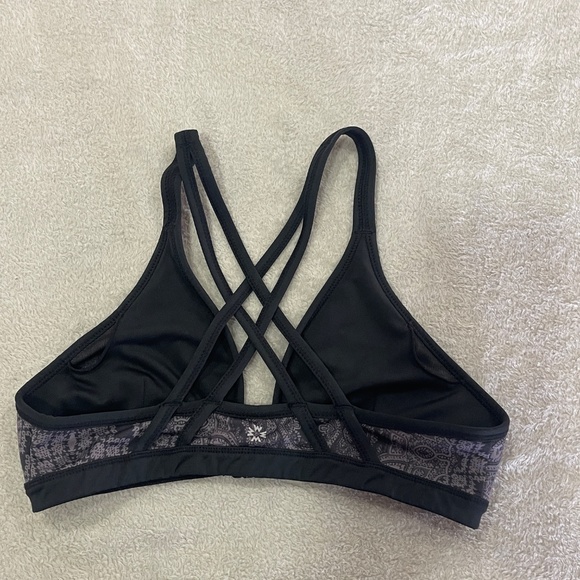 Sports Bras and Leggings Bundle Size XS - Picture 5 of 15